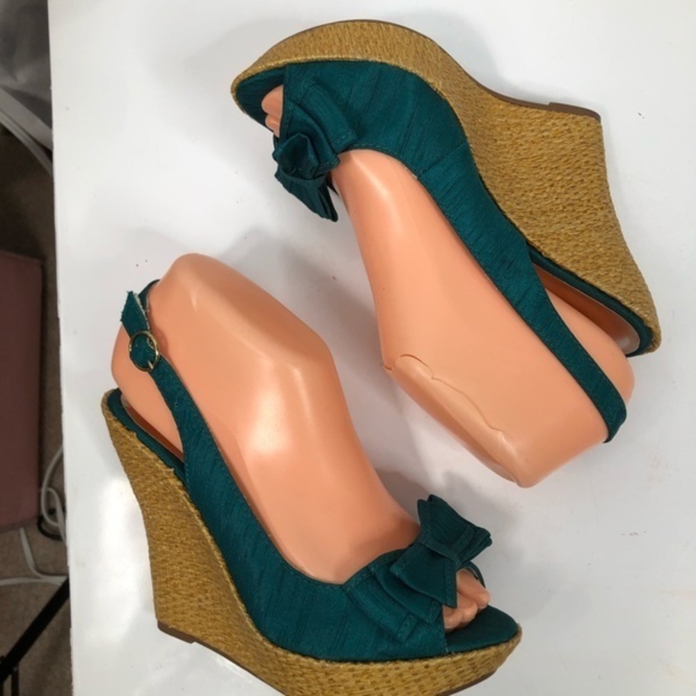 Qupid platform dressy sandals high heel